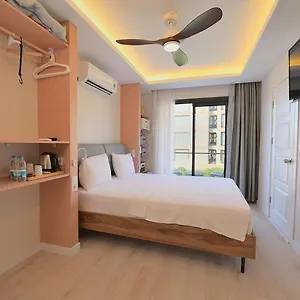 Calis Hotel Çeşme